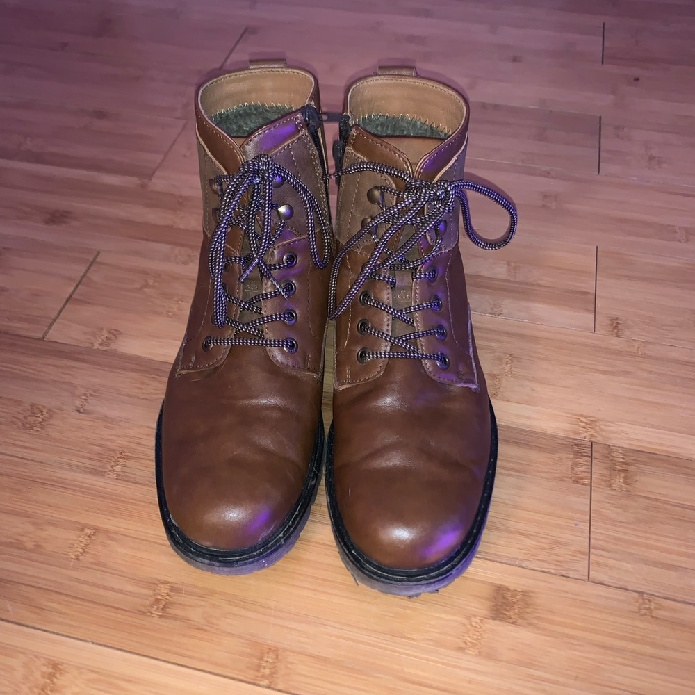 Madden NYC Leather Boots W/ Fur Lining